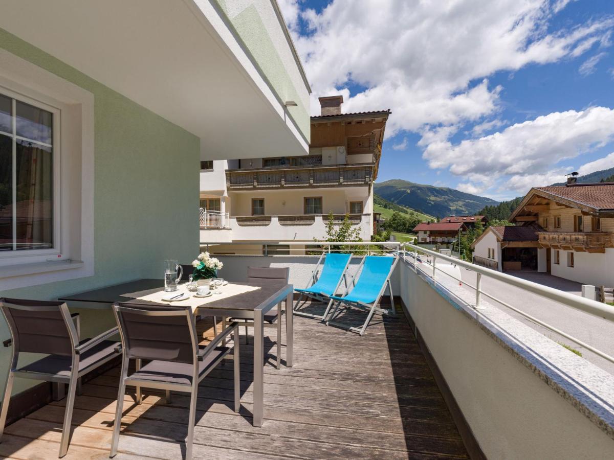 Apartments Kolmblick แกร์ลอส ภายนอก รูปภาพ
