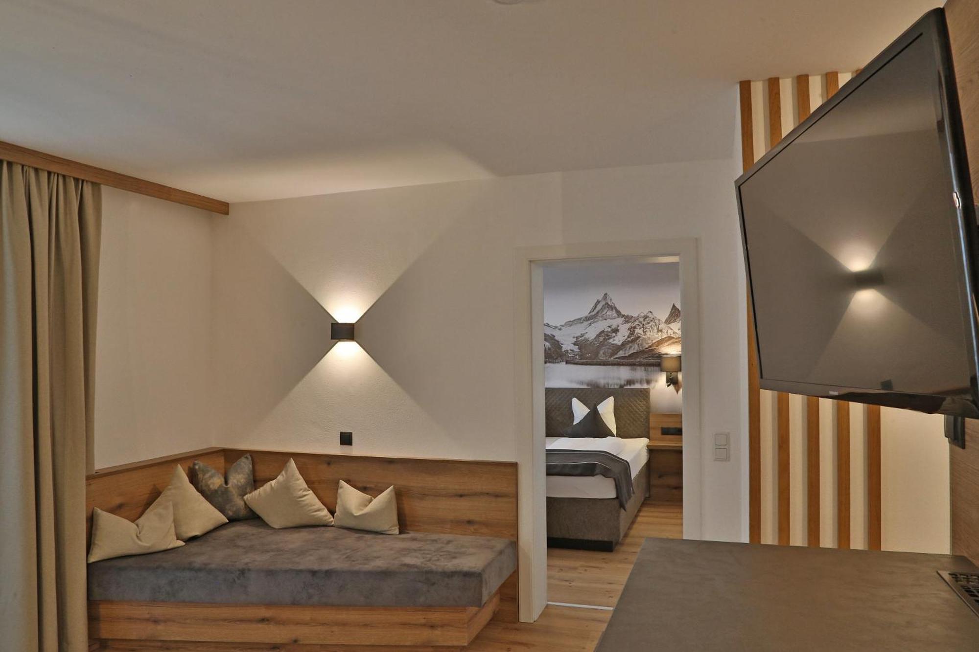 Apartments Kolmblick แกร์ลอส ห้อง รูปภาพ